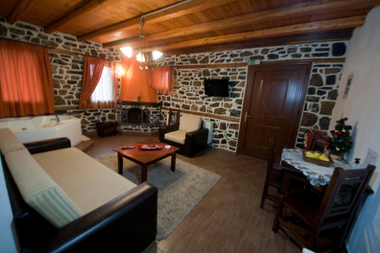 Traditional Guesthouse Siantsis 팔라이오스 아기오스 아타나시오스 외부 사진