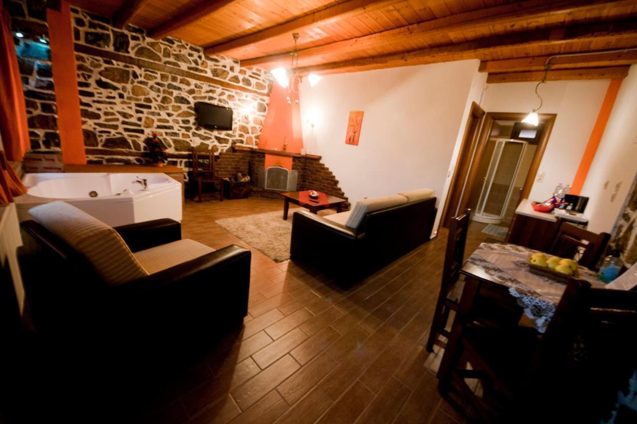 Traditional Guesthouse Siantsis 팔라이오스 아기오스 아타나시오스 외부 사진
