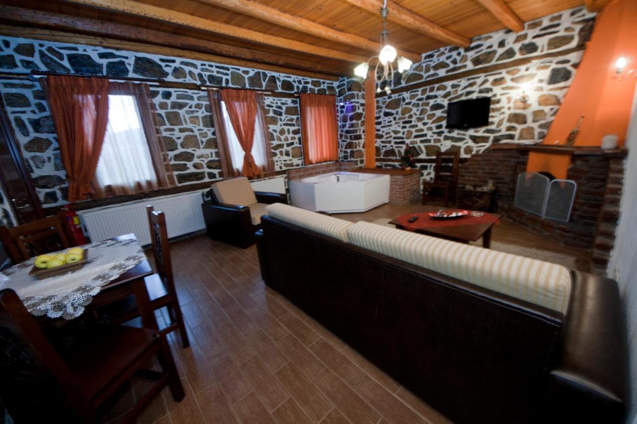 Traditional Guesthouse Siantsis 팔라이오스 아기오스 아타나시오스 외부 사진