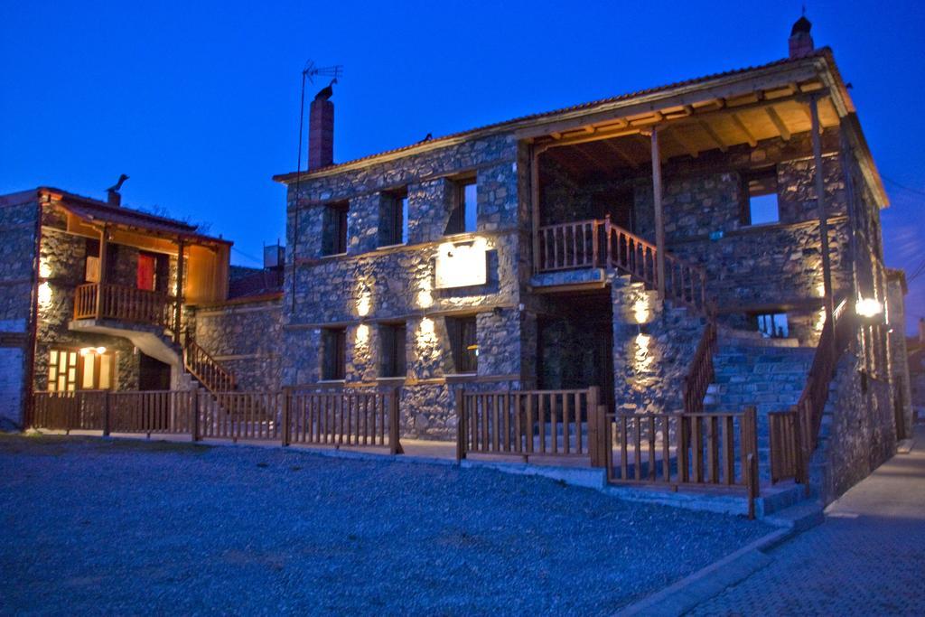 Traditional Guesthouse Siantsis 팔라이오스 아기오스 아타나시오스 외부 사진