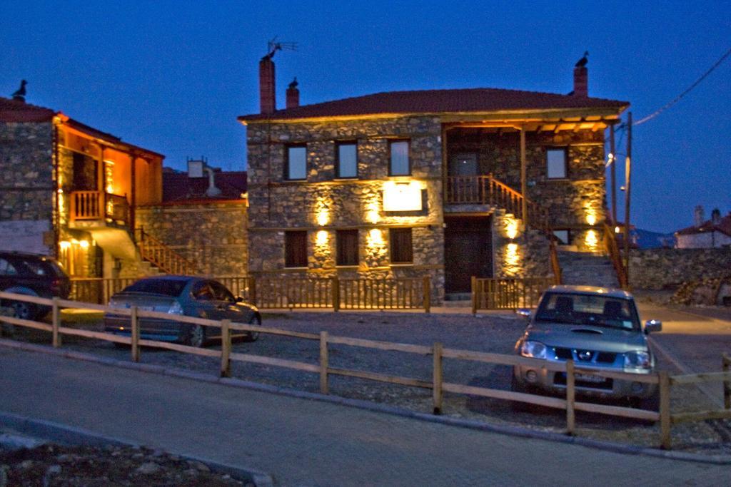 Traditional Guesthouse Siantsis 팔라이오스 아기오스 아타나시오스 외부 사진